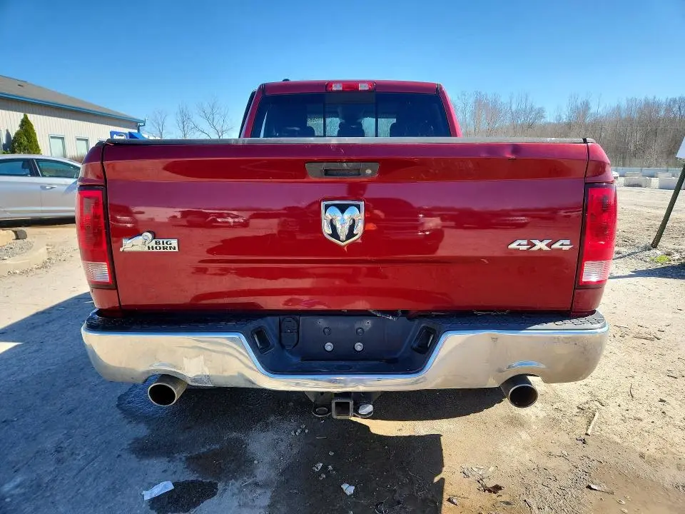 2014 RAM 1500 SLT  