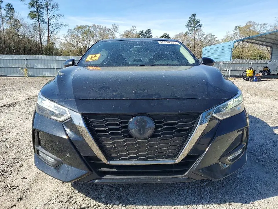 2021 NISSAN SENTRA SR  