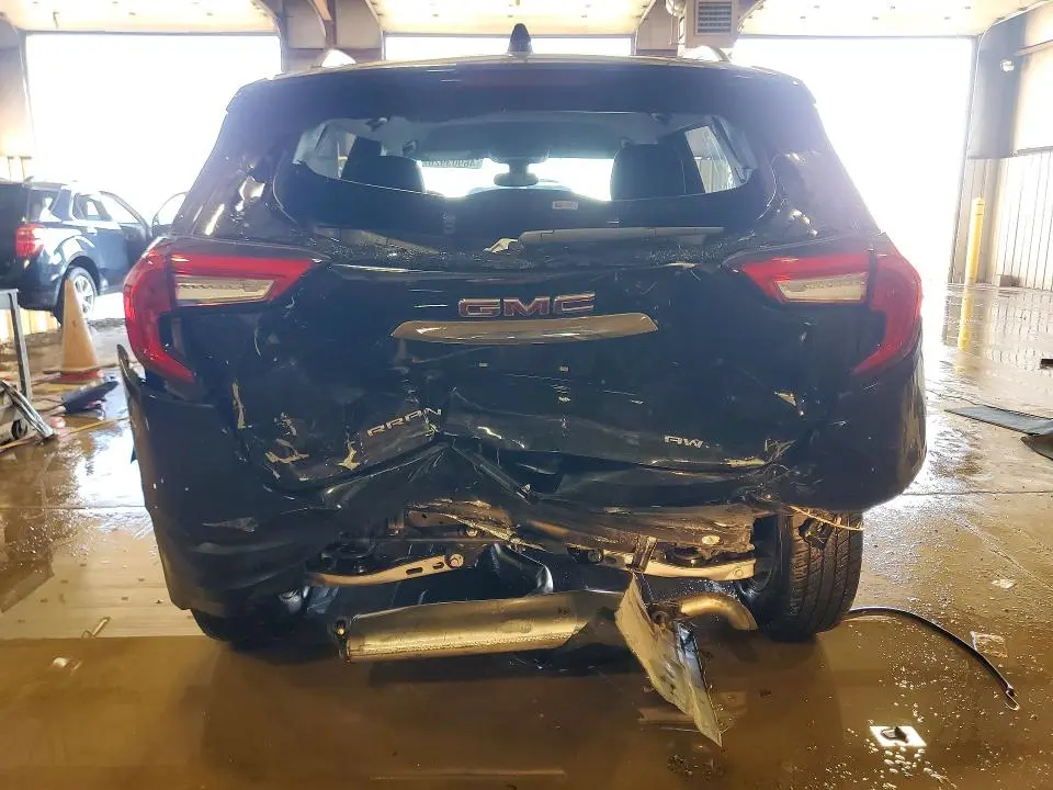 2023 GMC TERRAIN SLE  