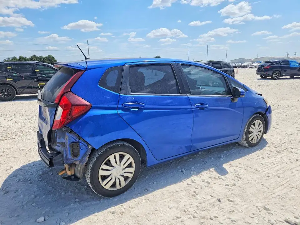 2017 HONDA FIT LX  