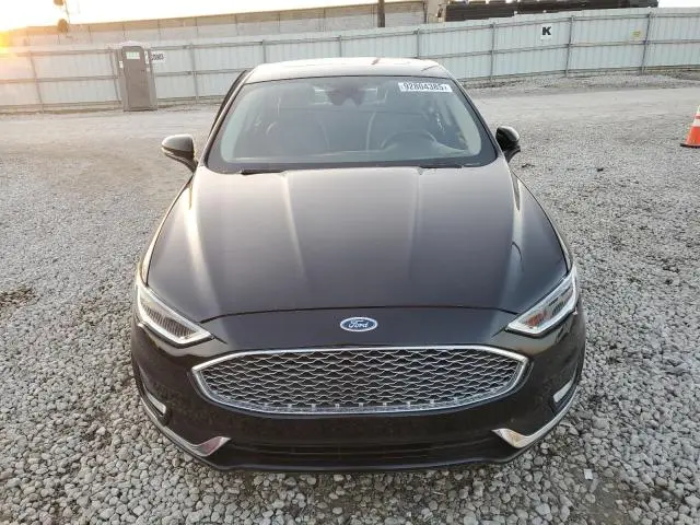 2019 FORD FUSION TITANIUM  