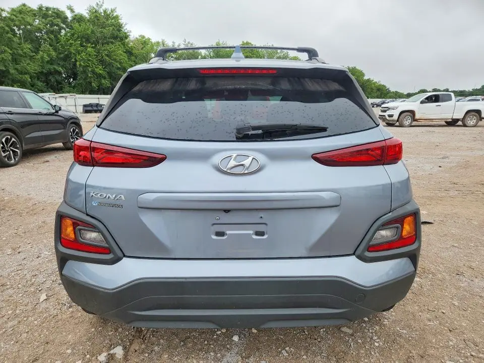 2021 HYUNDAI KONA SEL PLUS  