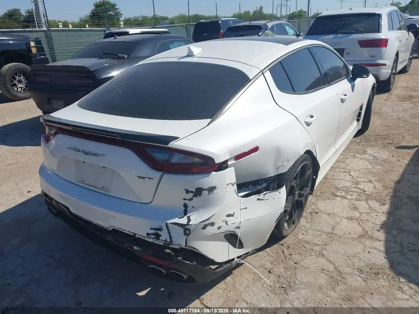 2020 KIA STINGER GT2