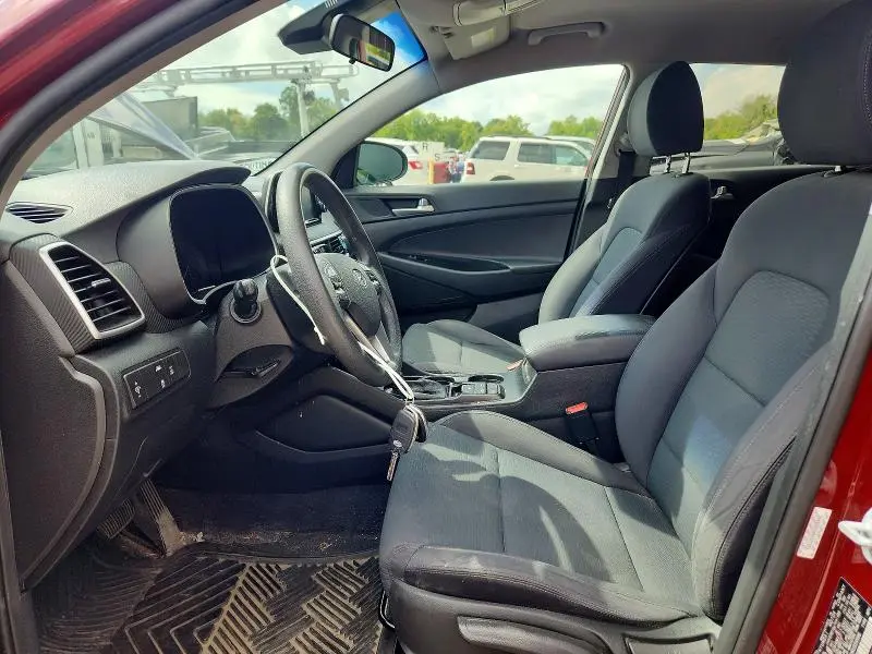2019 HYUNDAI TUCSON SE  