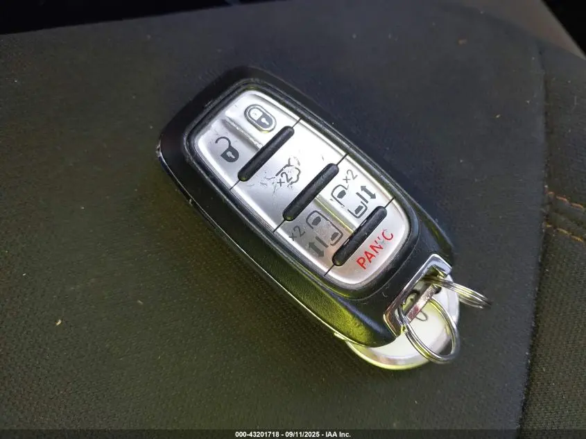 2017 CHRYSLER PACIFICA TOURING