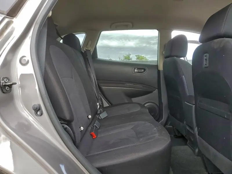 2015 NISSAN ROGUE SELECT S  