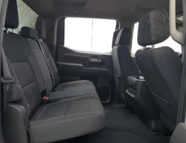 2023 CHEVROLET SILVERADO K1500 LT  