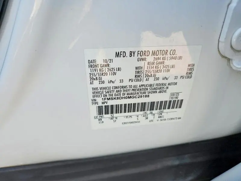 2021 FORD EXPLORER XLT  