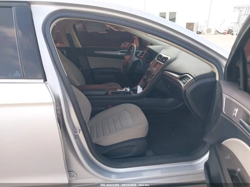 2019 FORD FUSION S