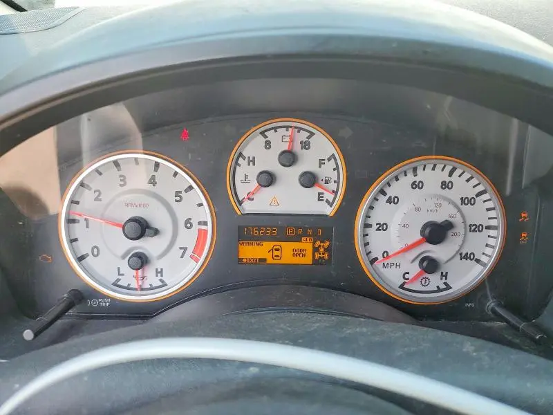 2012 NISSAN TITAN S  