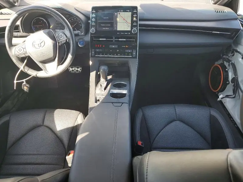 2021 TOYOTA AVALON XSE  