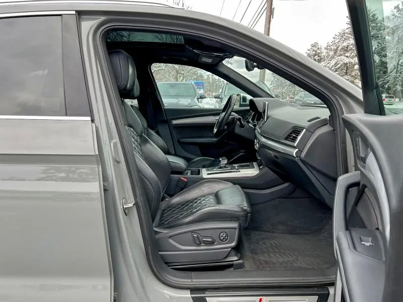 2019 AUDI SQ5 PREMIUM PLUS  