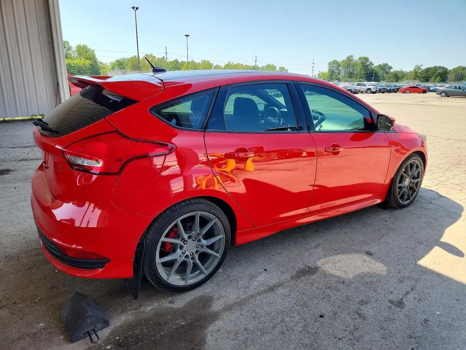 2017 FORD FOCUS ST  