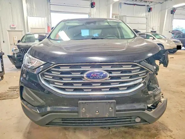 2021 FORD EDGE SE  