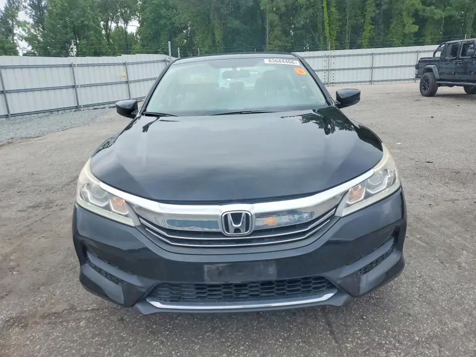 2017 HONDA ACCORD LX  