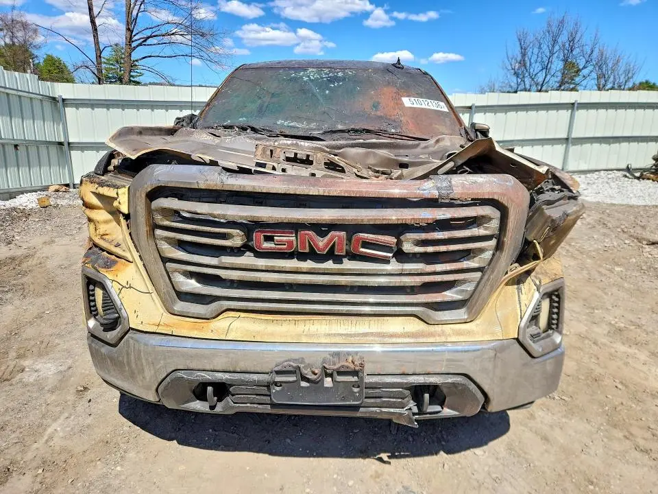 2019 GMC SIERRA K1500 SLT  