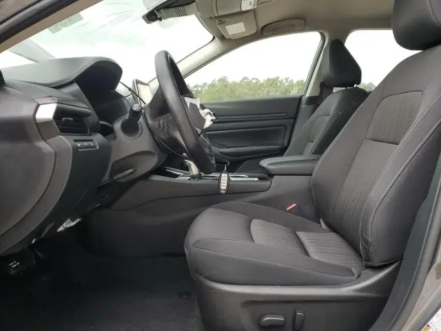 2024 NISSAN ALTIMA SV  