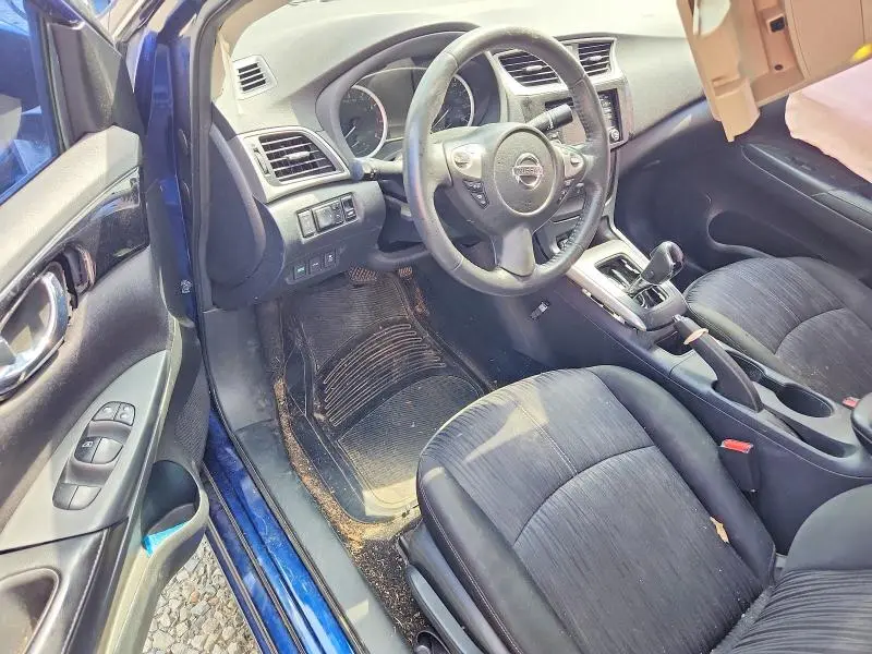 2017 NISSAN SENTRA SV  