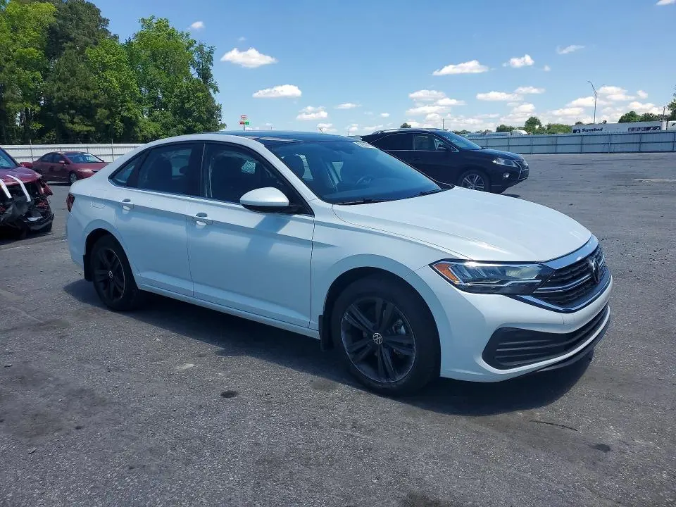 2022 VOLKSWAGEN JETTA SE  