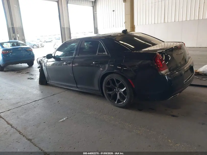 2020 CHRYSLER 300 TOURING L