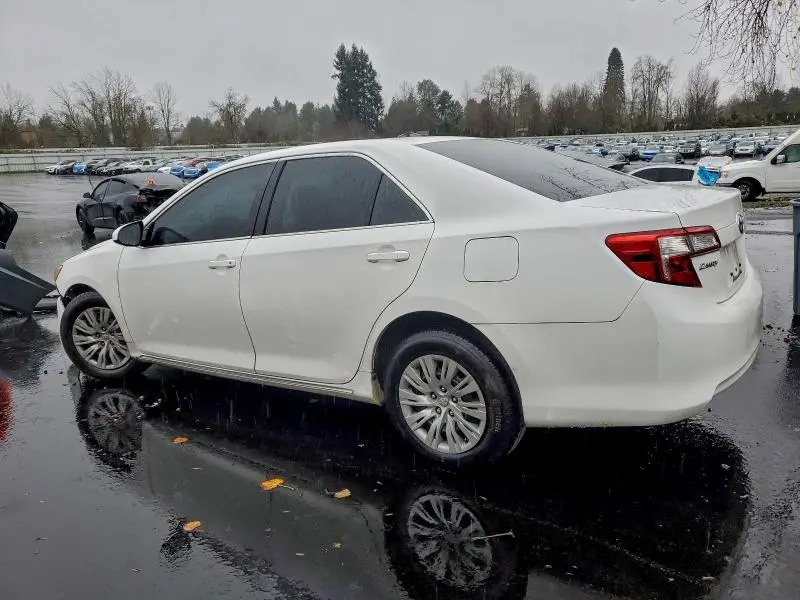 2014 TOYOTA CAMRY L  
