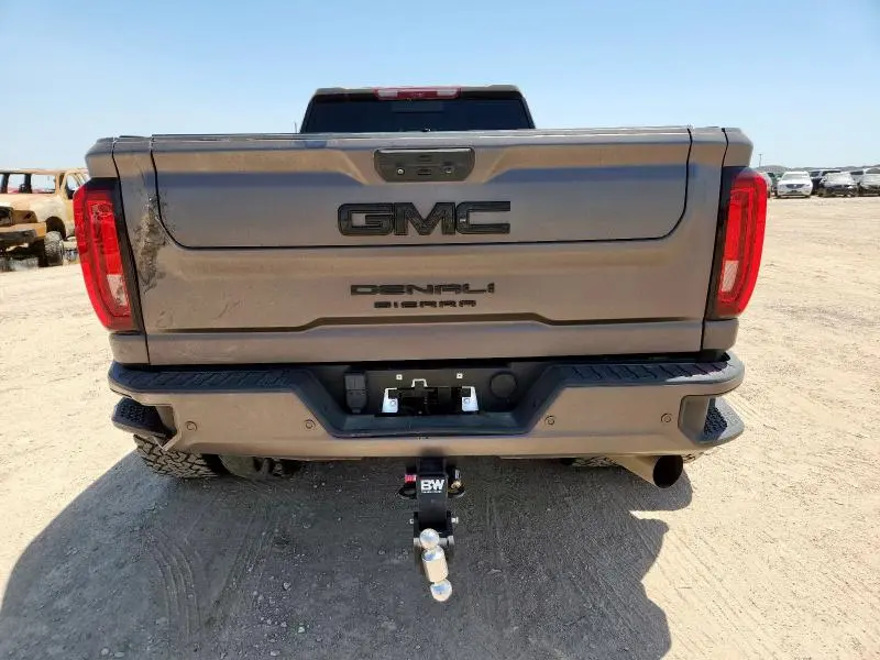 2022 GMC SIERRA K3500 DENALI  