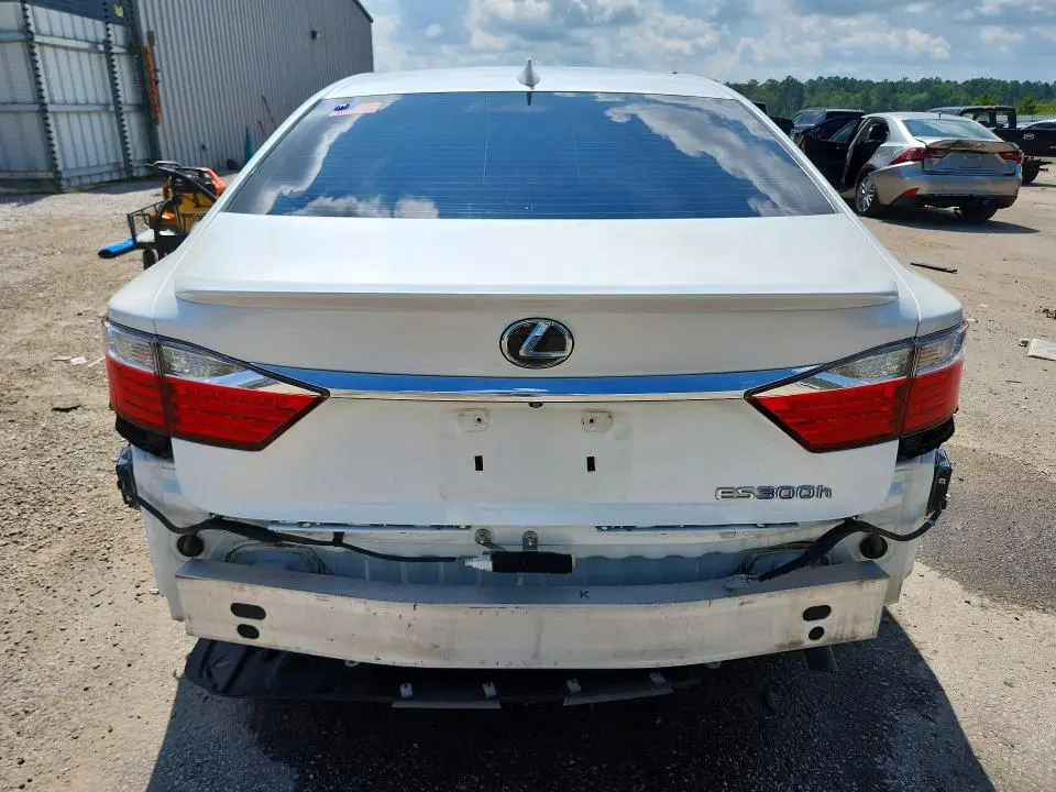 2015 LEXUS ES 300H  