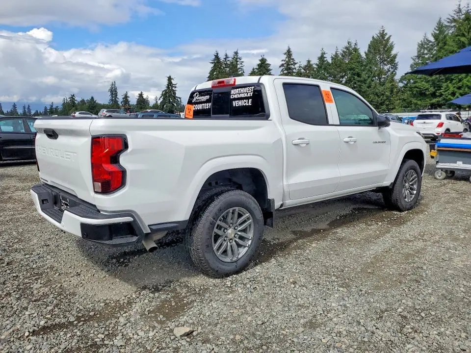 2025 CHEVROLET COLORADO LT  