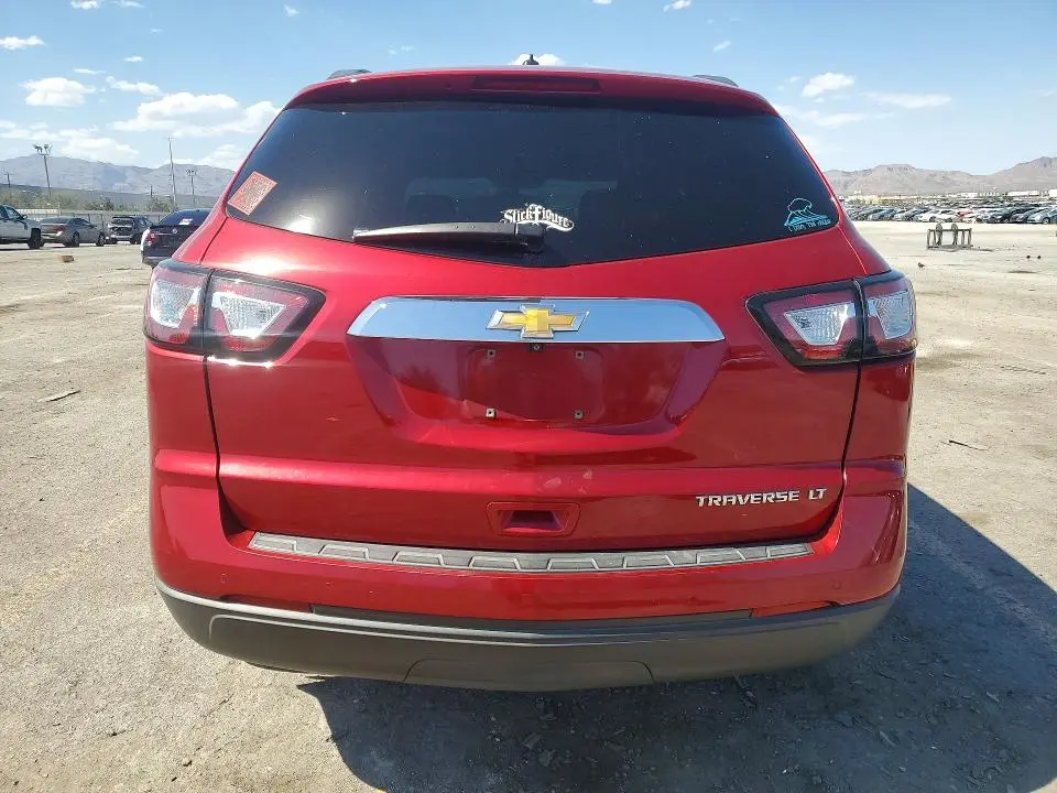 2014 CHEVROLET TRAVERSE LT  