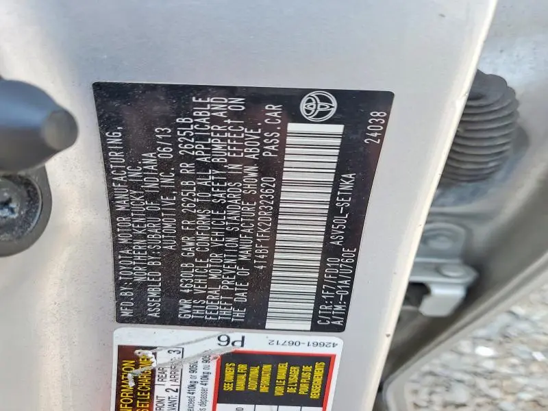 2013 TOYOTA CAMRY LE  