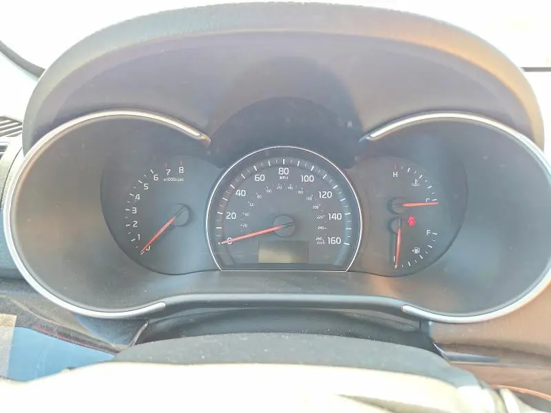 2014 KIA SORENTO LX  