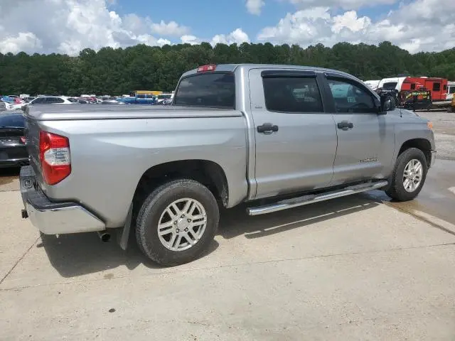 2016 TOYOTA TUNDRA CREWMAX SR5  
