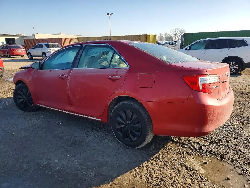 2014 TOYOTA CAMRY LE  