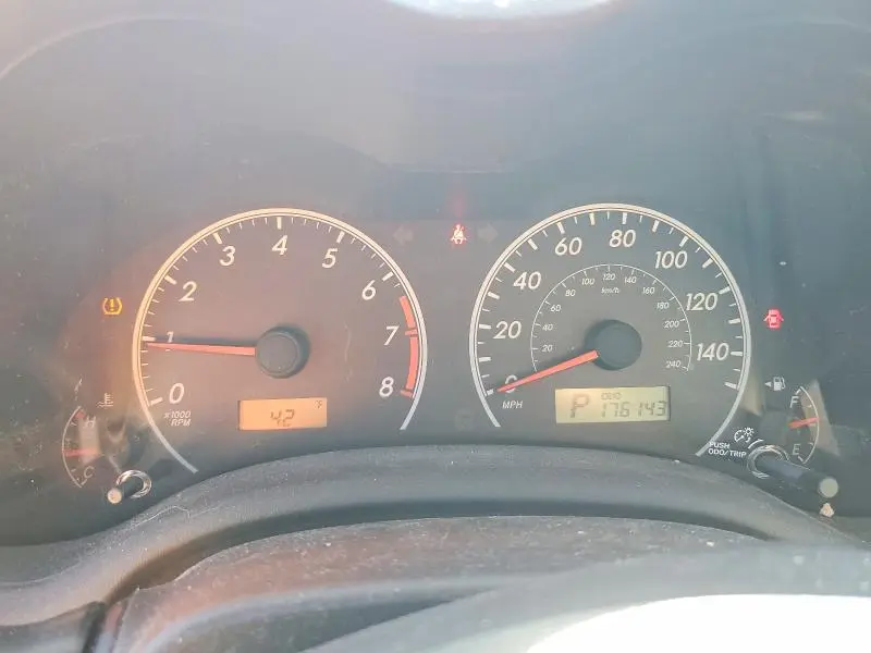 2011 TOYOTA COROLLA BASE  