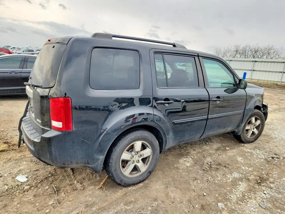 2011 HONDA PILOT EXL  