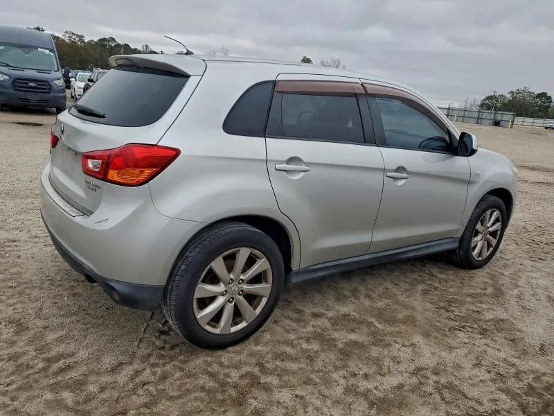 2014 MITSUBISHI OUTLANDER SPORT ES  