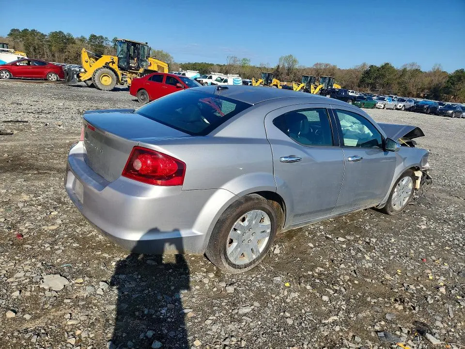 2013 DODGE AVENGER SE  