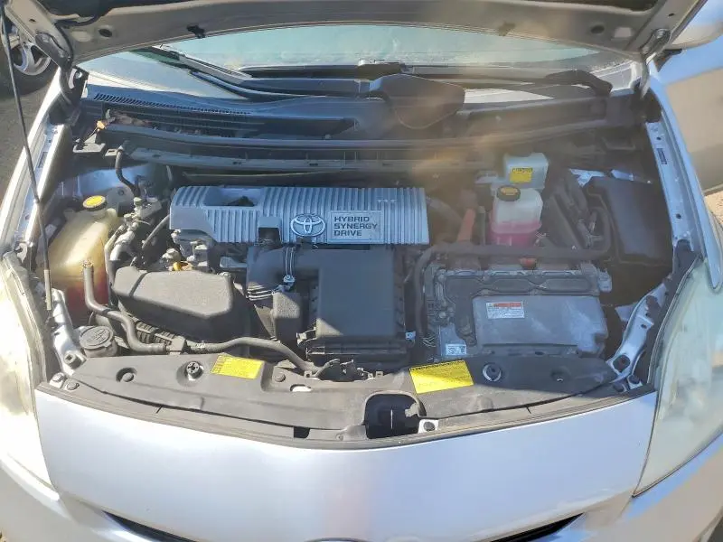 2012 TOYOTA PRIUS TWO  