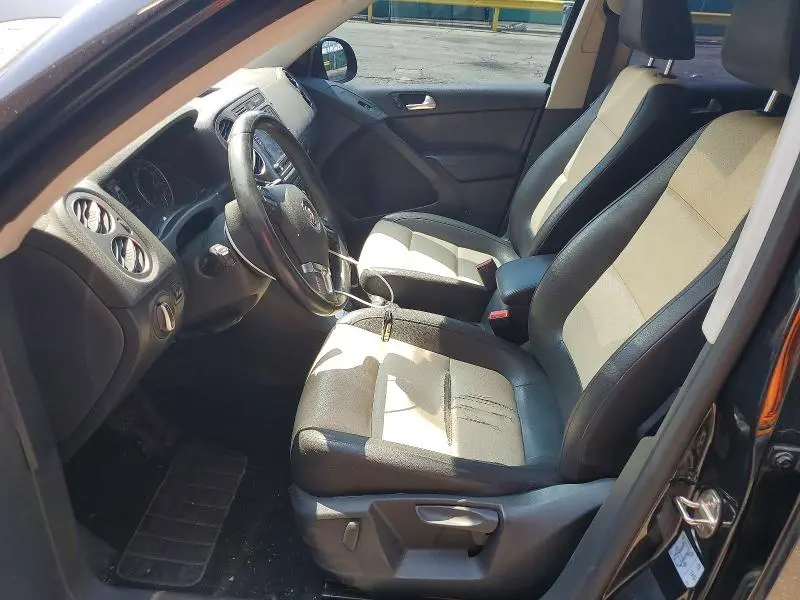 2017 VOLKSWAGEN TIGUAN S  