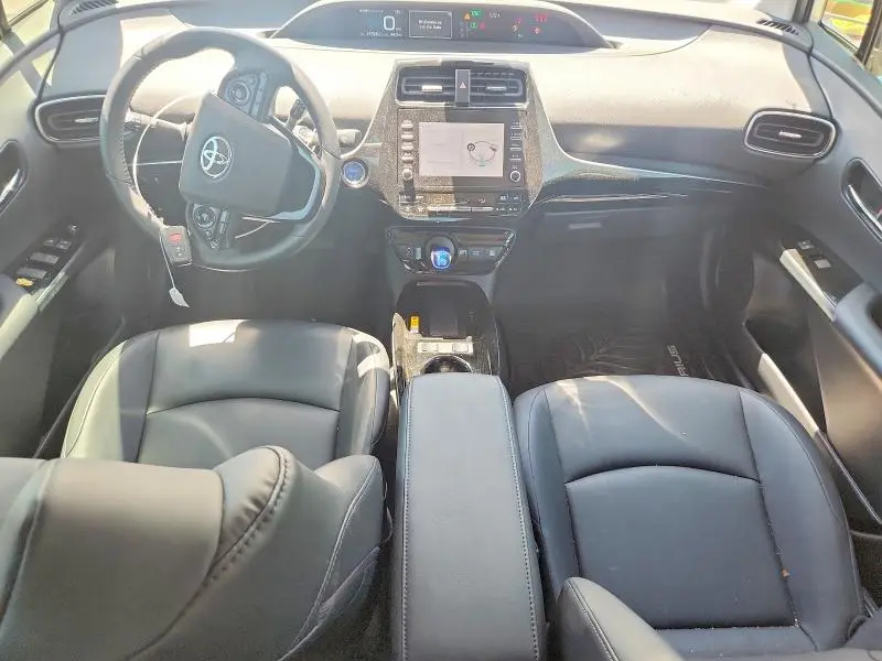2020 TOYOTA PRIUS XLE AWD-E  