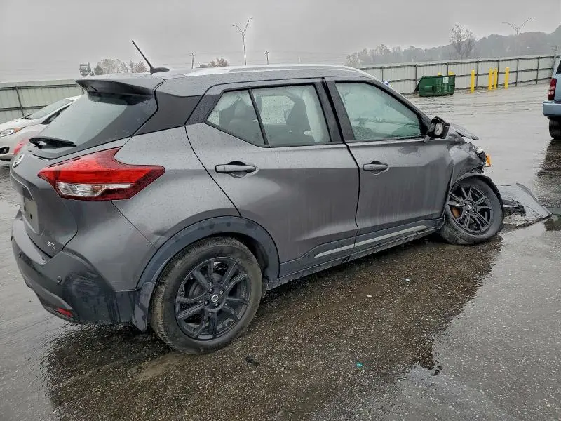 2020 NISSAN KICKS SR  