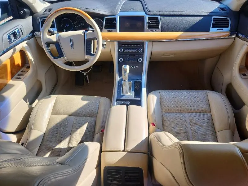 2011 LINCOLN MKS   