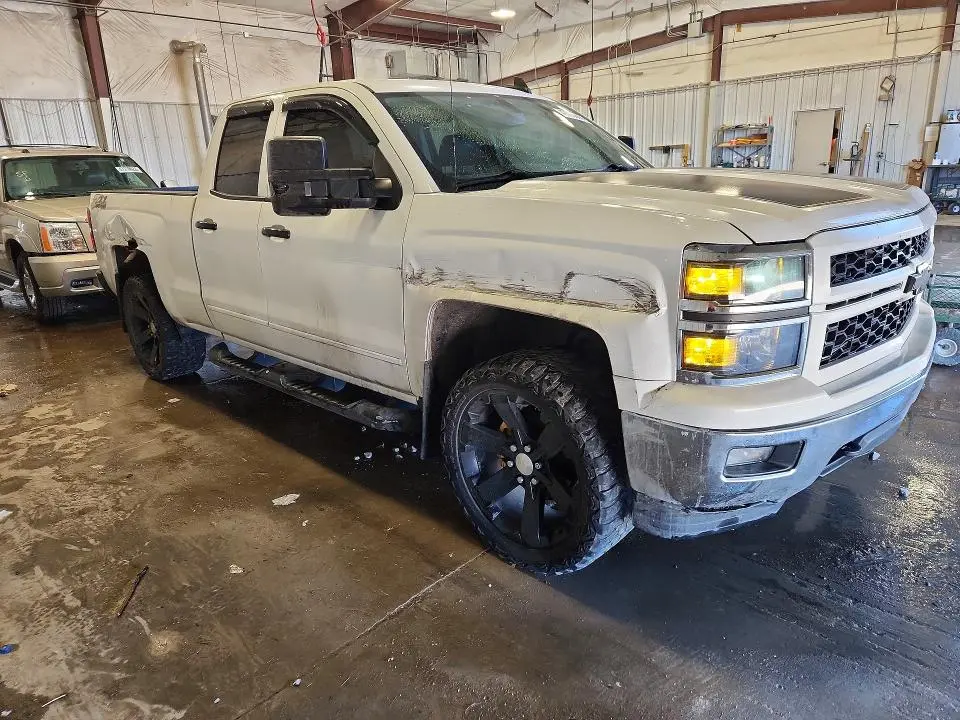 2015 CHEVROLET SILVERADO K1500 LT  