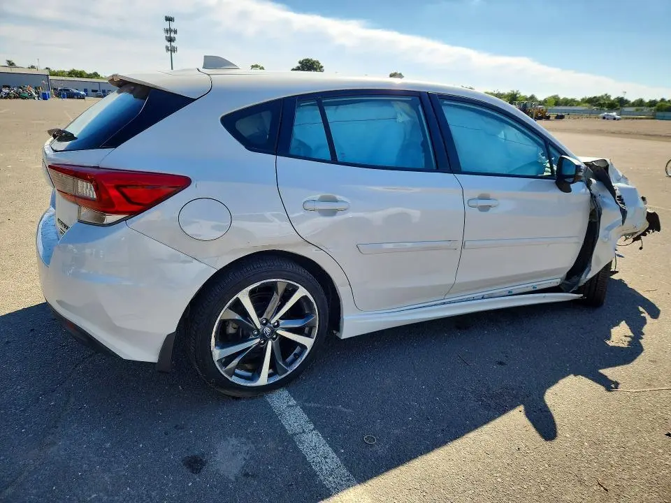 2022 SUBARU IMPREZA SPORT  