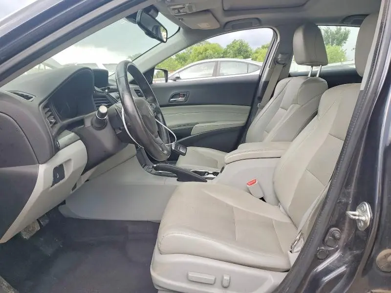 2016 ACURA ILX PREMIUM/TECHNOLOGY  