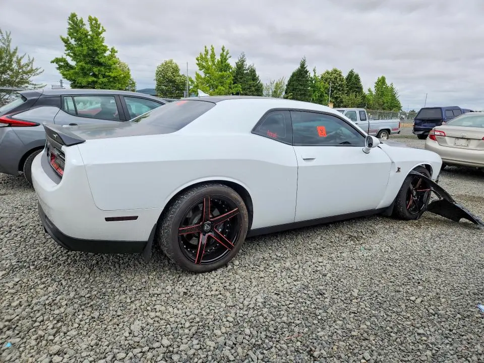 2015 DODGE CHALLENGER R/T SCAT PACK  