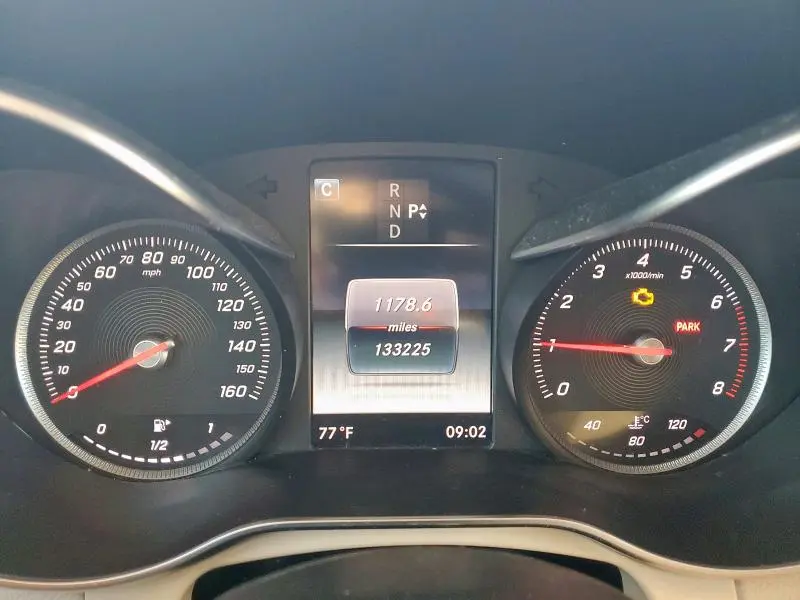 2017 MERCEDES-BENZ GLC 300  