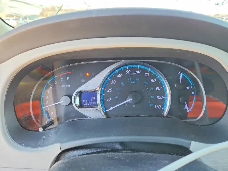 2011 TOYOTA SIENNA XLE 8-PASSENGER  