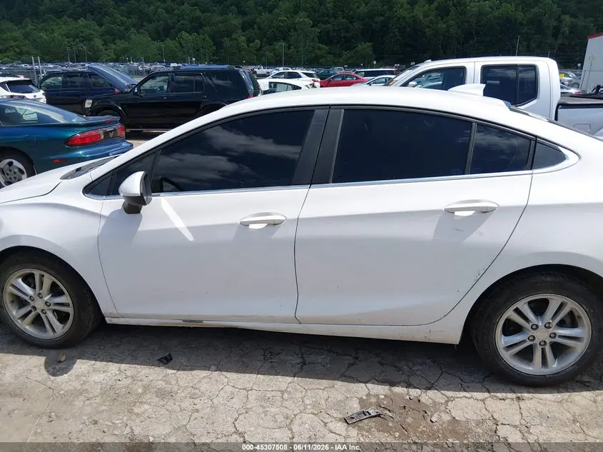 2018 CHEVROLET CRUZE LT AUTO