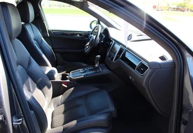 2015 PORSCHE MACAN S  